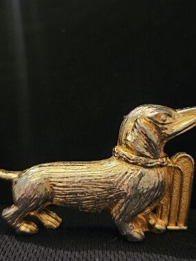 Gold-Tone Dachshund Belt Buckle Accent